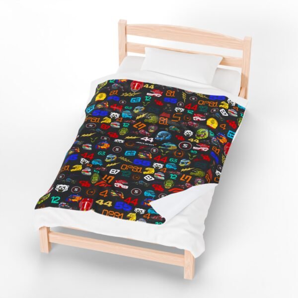 12954190192846829567_2048.jpeg 2025 F1 Doodle Plush Throw Blanket – Cozy Home Décor for Racing Fans