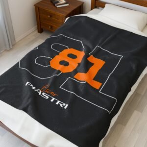 Oscar Piastri PIA 81 Velveteen Plush Blanket Racing Throw Soft Plush Blanket with Number 81 Racing Design Snuggly Motorsport PIA 81 Throw Blanket Warm Oscar Piastri Racing Fan Blanket Cozy Formula 1 Racing Number 81 Plush Blanket