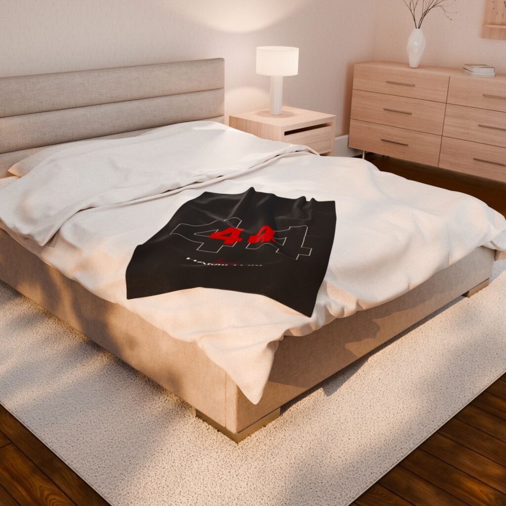 HAM Racing Number Plush Blanket – Velveteen Throw for F1 Fans