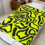 4405737780215567264_2048-2.jpeg Day Helmet Racing Plush Blanket Racing Helmet Throw Blanket Motorsport Fan Cozy Blanket Helmet Design Plush Racing Throw
