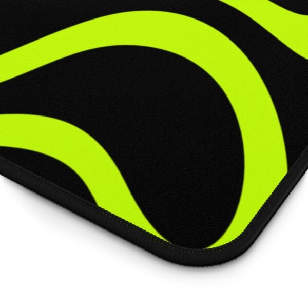 Lando-Norris-f1-2026-helmet-desk-mat. 3 Lando Norris inspired desk mat for gaming and work