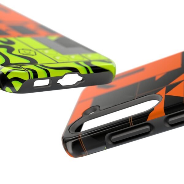 nor-2026-monaco-gp-helmet-phone-case-compatible-with-iphone-formula-racing-motorsport-fan-gear-nor-monte-carlo-edition-11.jpg Lando Norris Monaco GP - Lifestyle Shot 11