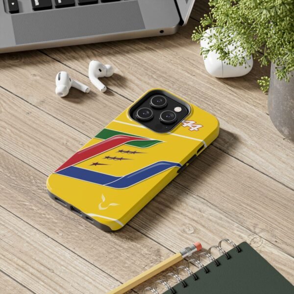 ham-silverstone-gp-2026-helmet-phone-case-compatible-with-iphone-formula-racing-fan-gear-12.jpg Lewis Hamilton Silverstone GP - Lifestyle Shot 12